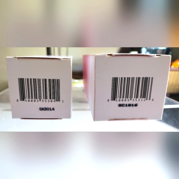 *New* 2pc KYLIE SKIN Skincare Set: Coconut Body Scrub & Foaming Face Wash - Picture 2 of 3